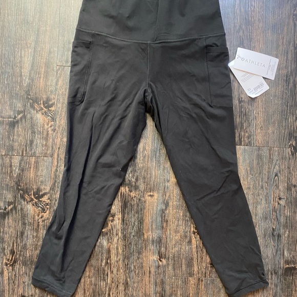 🆕ATHLETA Salutation Stash Pocket 7/8 Tight black leggings #531321 new with tags - Picture 10 of 12